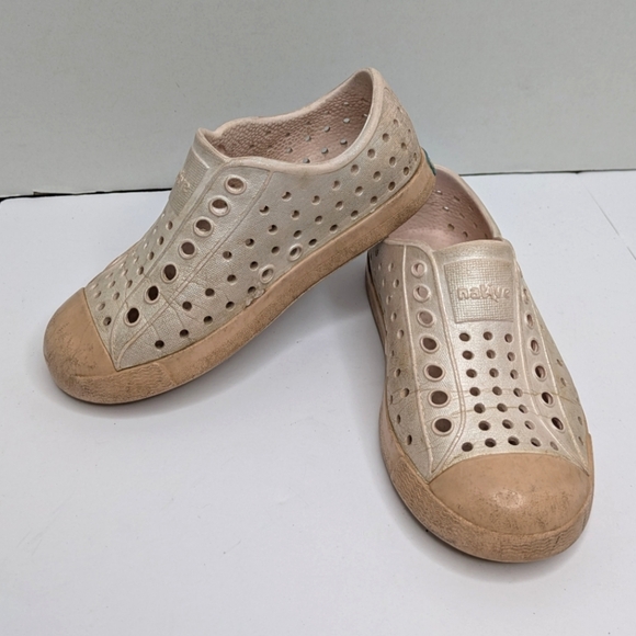 Native Water Shoe 9T - Picture 1 of 7